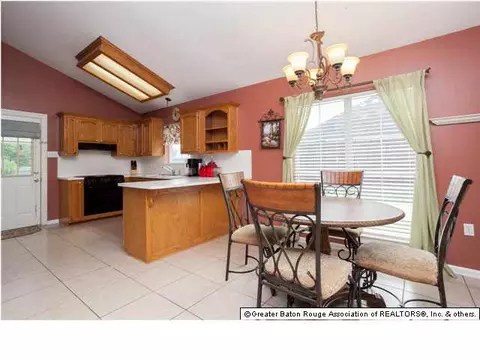 13623 Prairie Ln, Walker, LA 70785 photo 6