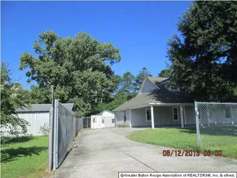 32115 Holm Rd, Walker, LA 70785 photo 1