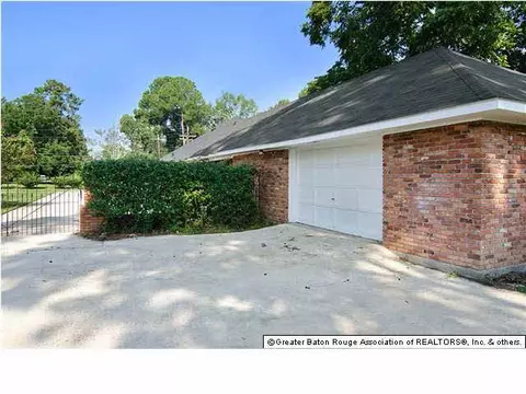 301 E Buffwood Dr, Baker, LA 70714 photo 11