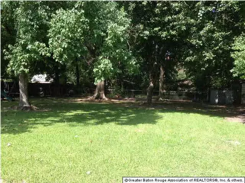 939 Sunshine Dr, Baker, LA 70714 photo 5
