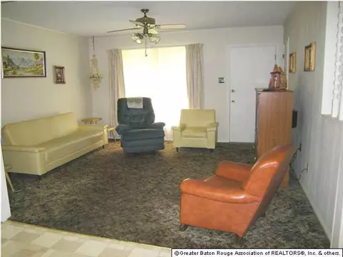 2001 Debra Dr, Baker, LA 70714 photo 3