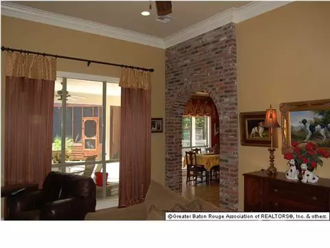 30490 Trace Ln, Walker, LA 70785 photo 5