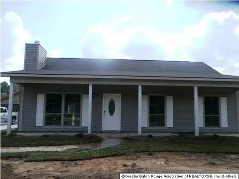 36149 Walker Rd N, Walker, LA 70785 photo 1
