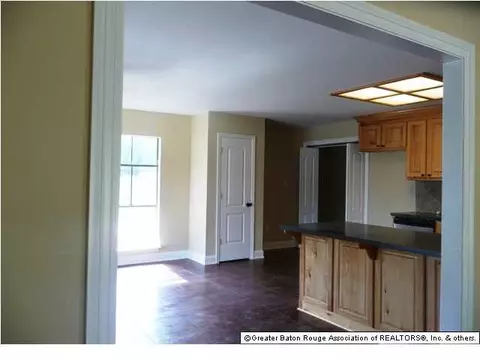 36149 Walker Rd N, Walker, LA 70785 photo 3