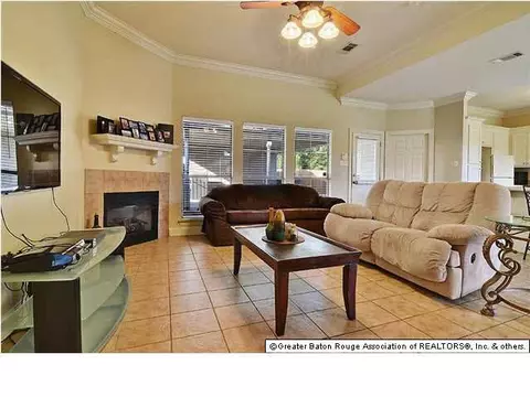 12775 Landon Dr, Walker, LA 70785 photo 3