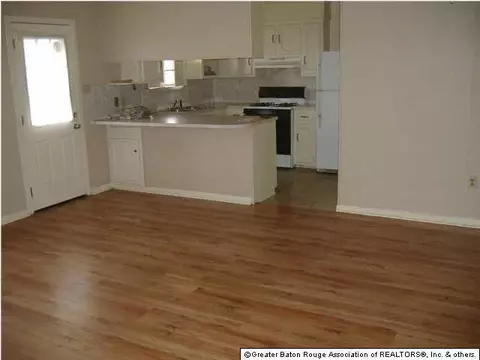 5878 Ruby Ave, Baton Rouge, LA 70802 photo 3