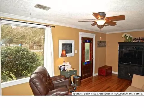 29791 Aime St, Walker, LA 70785 photo 2