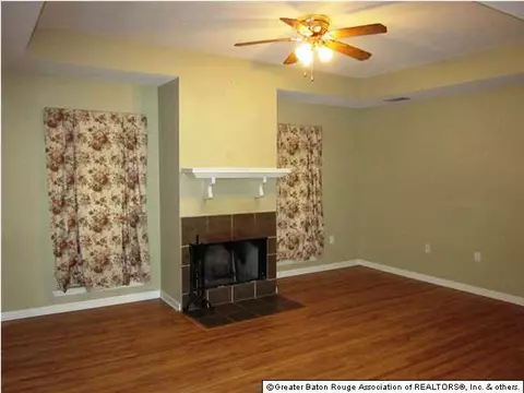 13963 J R Dr, Walker, LA 70785 photo 4
