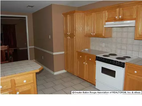 13504 S Trace Ave, Walker, LA 70785 photo 28