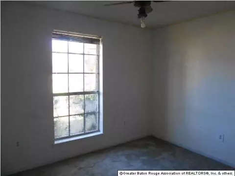 2205 Debra Dr, Baker, LA 70714 photo 8