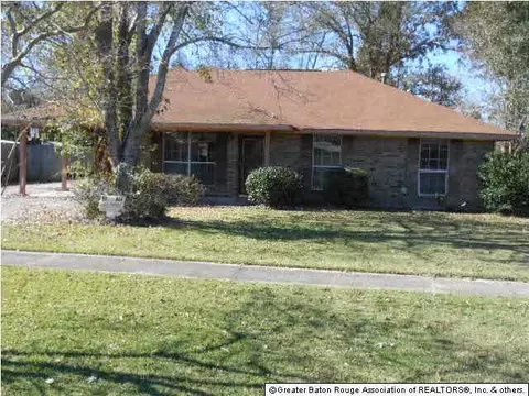 2205 Debra Dr, Baker, LA 70714 photo 1