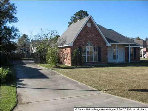 30477 Michelle Dr, Walker, LA 70785 photo 3