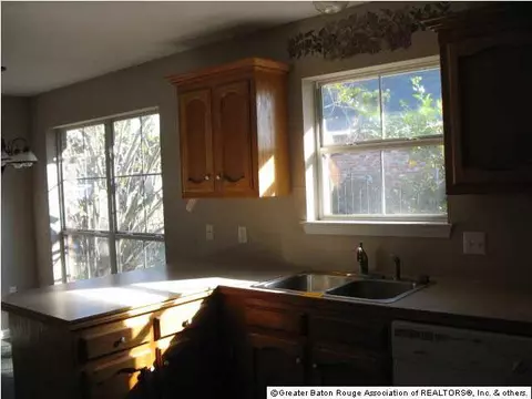 30477 Michelle Dr, Walker, LA 70785 photo 7
