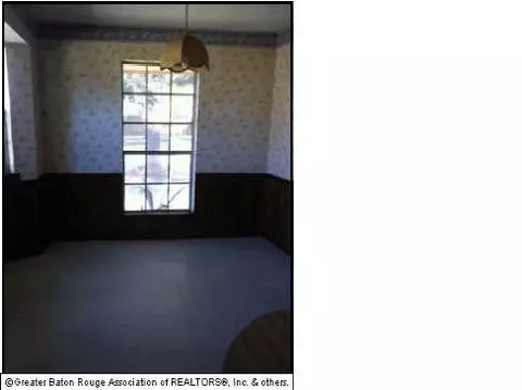 309 E Celeste Dr, Baker, LA 70714 photo 8
