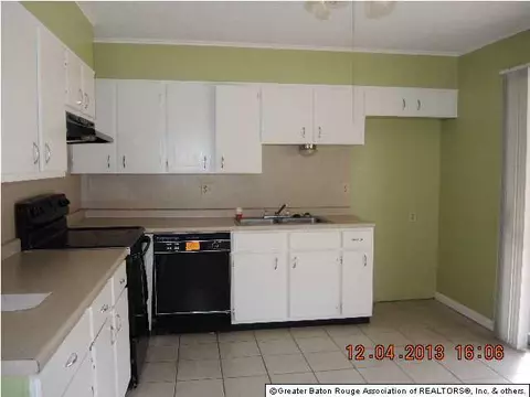 2007 Debra Dr, Baker, LA 70714 photo 3