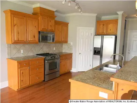 34237 Spring Lake Dr, Walker, LA 70785 photo 8