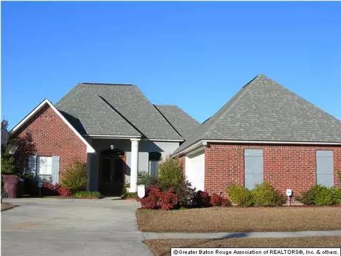34237 Spring Lake Dr, Walker, LA 70785 photo 2