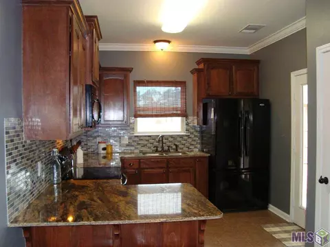 13360 Autumn Run Dr, Walker, LA 70785 photo 8