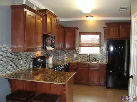 13360 Autumn Run Dr, Walker, LA 70785 photo 7