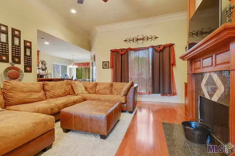 30359 Trace Ln, Walker, LA 70785 photo 3