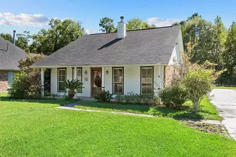 13380 Savannah Dr, Walker, LA 70785 photo 2