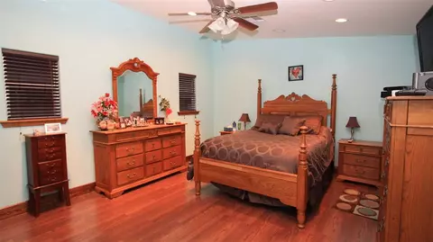 27633 La Hwy 22, Springfield, LA 70462 photo 5