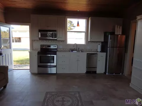 32875 Rivergate Cir #65, Springfield, LA 70462 photo 5