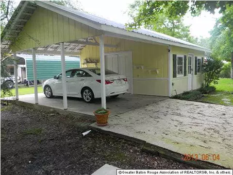 13054 Fox St, Maurepas, LA 70449 photo 5