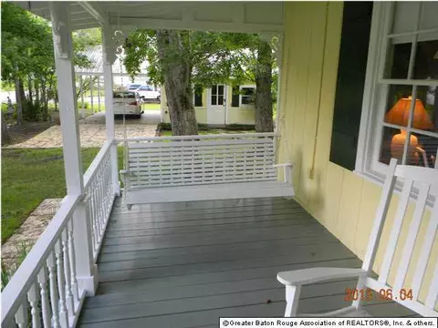 13054 Fox St, Maurepas, LA 70449 photo 2