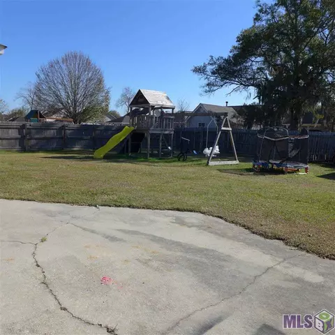 13472 Meadow Xing, Walker, LA 70785 photo 15