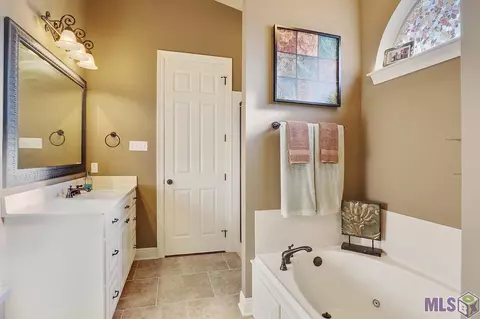 4298 Trial Dr, Addis, LA 70710 photo 11