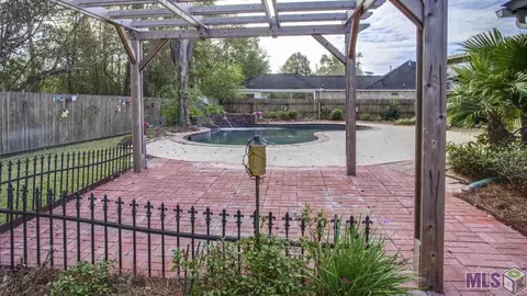30090 Oak Shadow Dr, Walker, LA 70785 photo 27