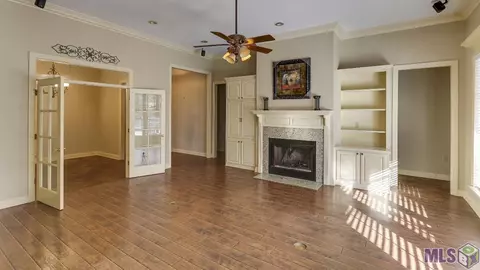 30090 Oak Shadow Dr, Walker, LA 70785 photo 9