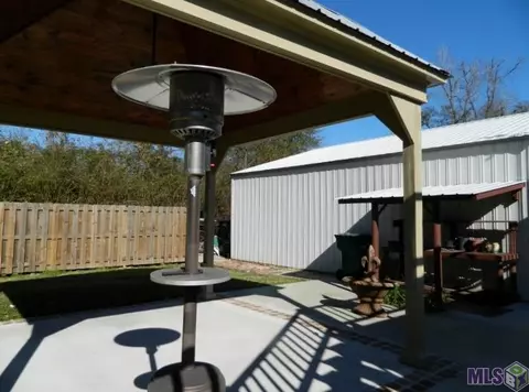 13285 Whit Holden, Walker, LA 70785 photo 5