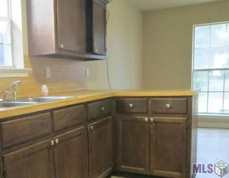 12845 Arnold Rd, Walker, LA 70785 photo 4