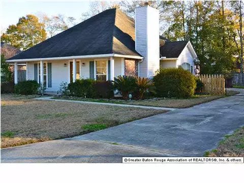 13624 S S Trce, Walker, LA 70785 photo 1