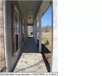 27471 Country Dr, Walker, LA 70785 photo 3