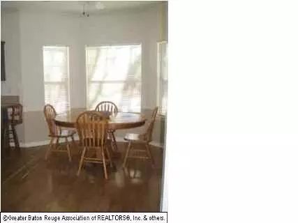 27471 Country Dr, Walker, LA 70785 photo 11