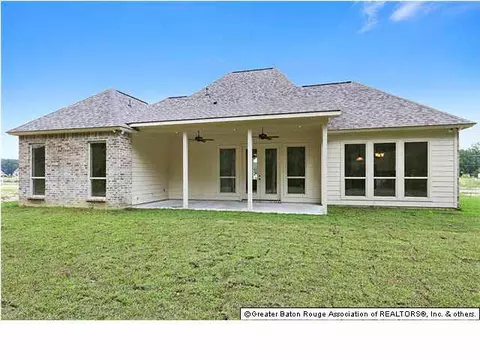 15786 Blackstone Dr, Central, LA 70770 photo 13