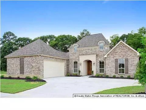 15786 Blackstone Dr, Central, LA 70770 photo 2