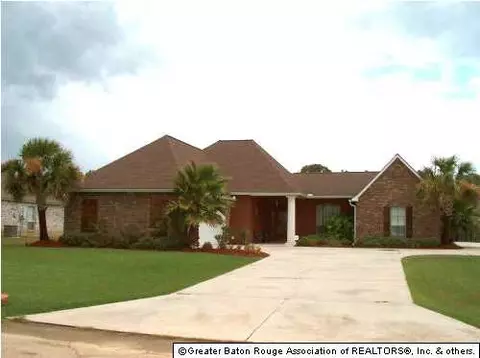 12531 Three Lakes Dr, Walker, LA 70785 photo 1