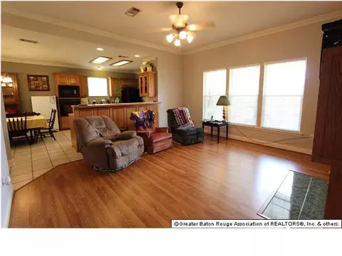 12418 Deerfield Dr, Walker, LA 70785 photo 8
