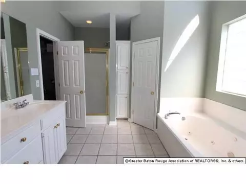 12418 Deerfield Dr, Walker, LA 70785 photo 12