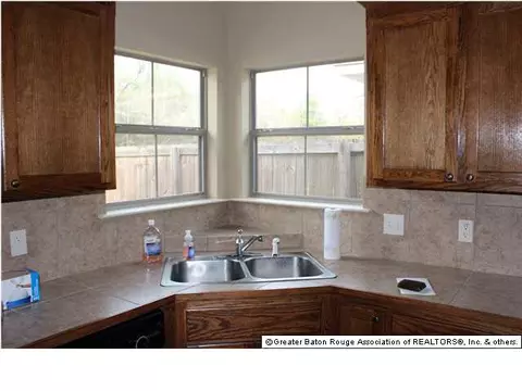 33229 Cross Trl, Walker, LA 70785 photo 3