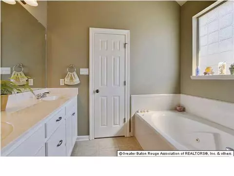 33960 Cane Market Rd, Walker, LA 70785 photo 9
