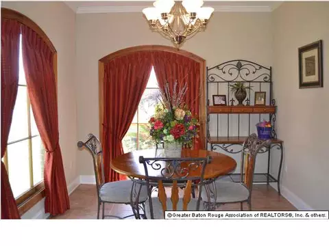 12521 Deerfield Dr, Walker, LA 70785 photo 5