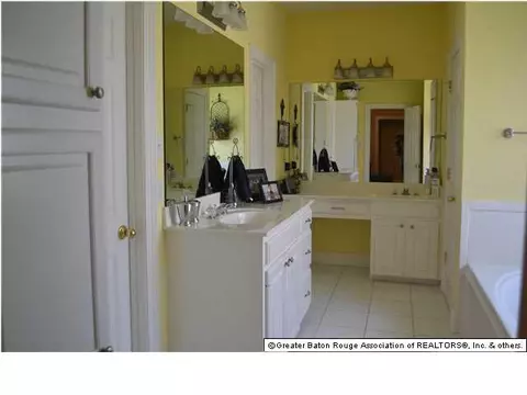 12521 Deerfield Dr, Walker, LA 70785 photo 12