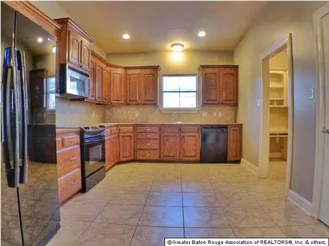 11185 Peaks Ave, Walker, LA 70785 photo 3