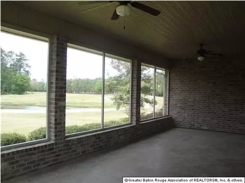 30748 Bluewing Cres, Springfield, LA 70462 photo 12