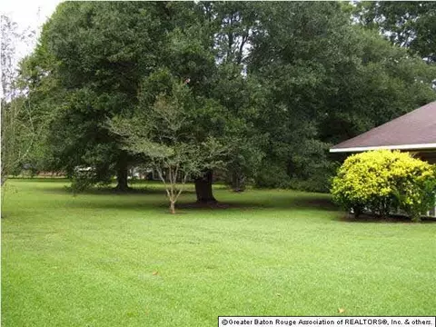 5853 Bentley Dr, Baker, LA 70714 photo 14